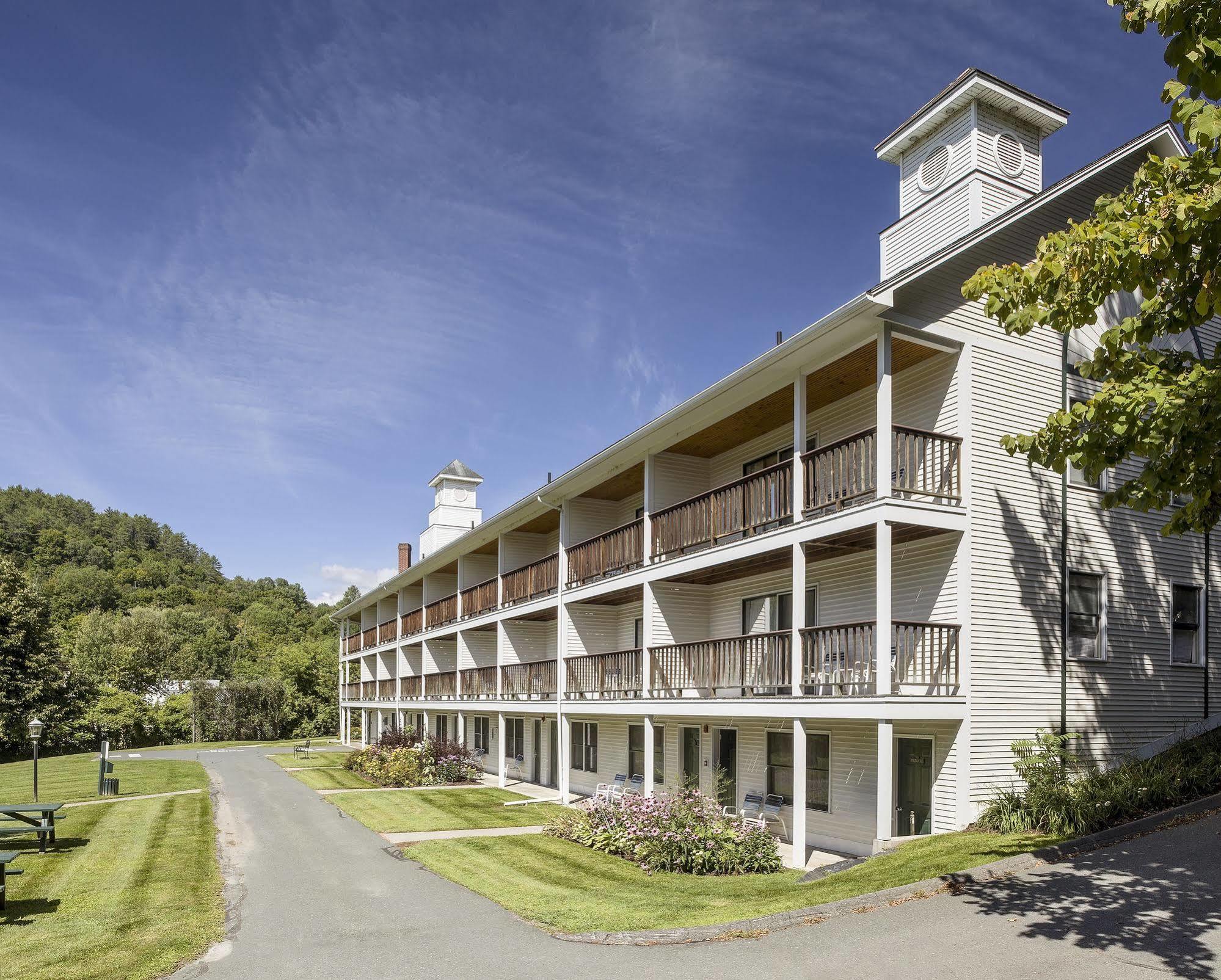Fairbanks Inn Saint Johnsbury Buitenkant foto